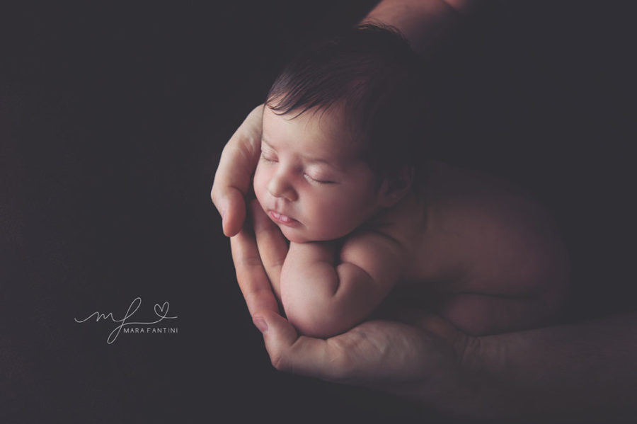 Fotografa neonati Roma — servizio fotografico newborn a domicilio entro 10 giorni